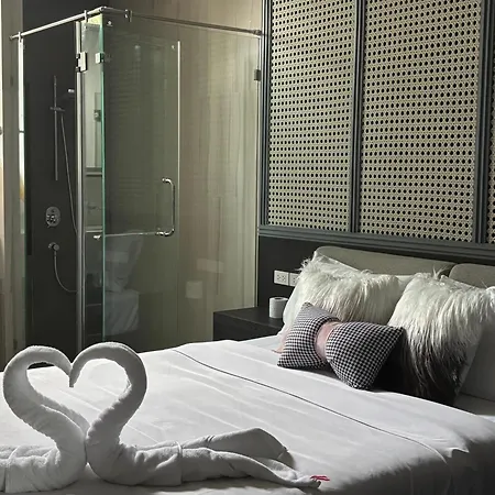 Center Pool Villa&near Walking Street *