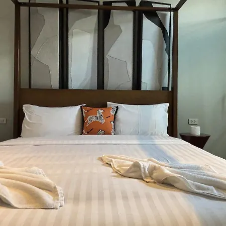 วิลล่า Inara In The Center Of Pattaya-4 Bedrooms 5 Bathrooms-billiards Table And Swimming Pool For A Relaxing