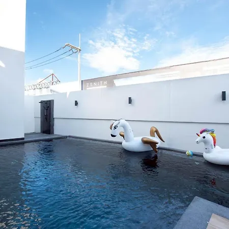 วิลล่า Maya Pool Inara Pattaya