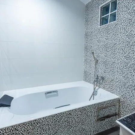 C5 South Suksabai Private Pool & Bbq Grill