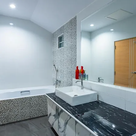 C5 South Suksabai Private Pool & Bbq Grill *