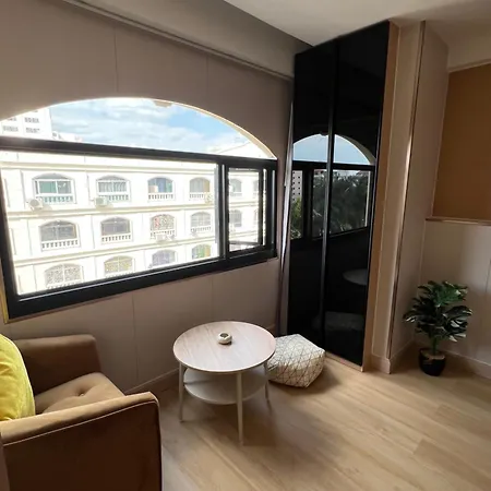 Nirun Apartment