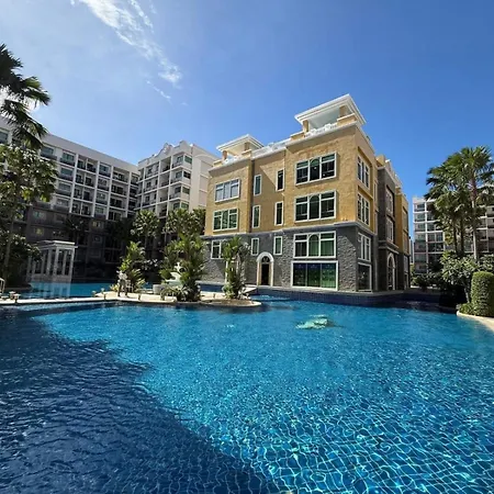 Arcadia Continental อพาร์ทเม้น *