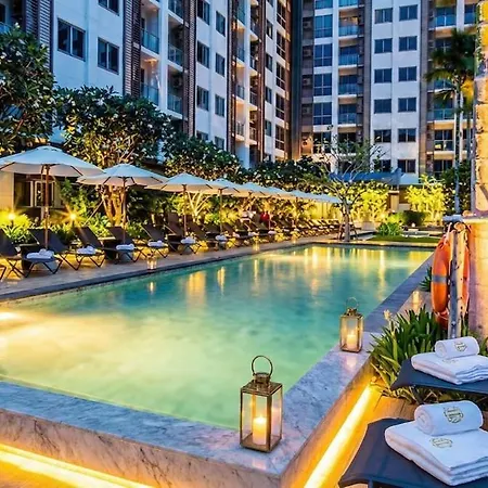 Unixx South - High Floor Sea View 2 Bedrooms *