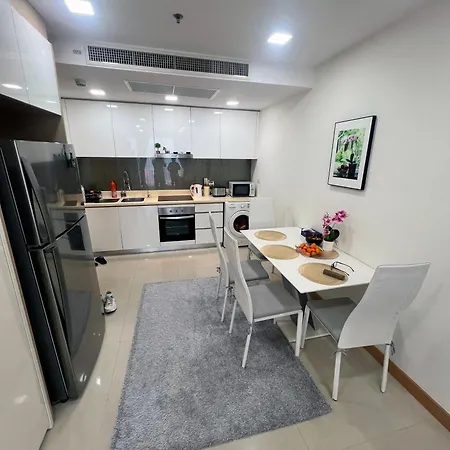 The Palm Wongamat 2br Beachfront 15th Floor Sea View *