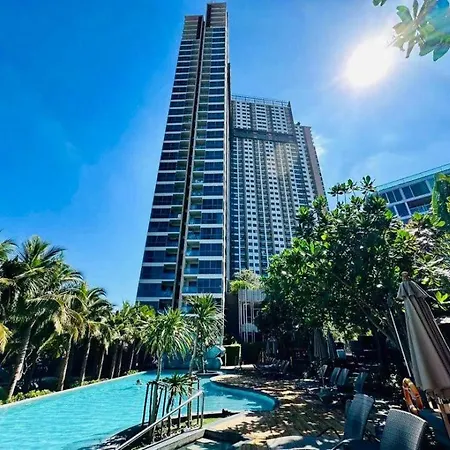 Unixx 2 Bedroom Sea View Pattaya