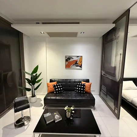 อพาร์ทเม้น Modus Beachfront
