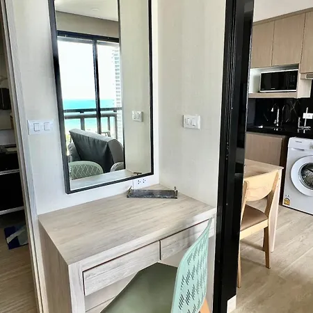 Panorn Sales Office Ocean View Be Made Into Two Bedrooms * Pattaya