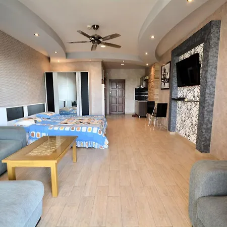 Sea-view With Large Balcony - Bright And Spacious