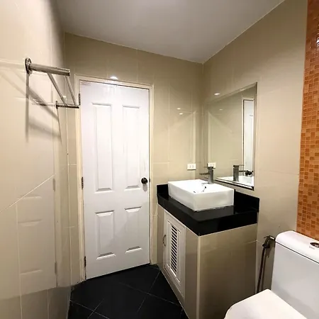 Apartment Modern Pool-view With Balcony - Nordic Vip3, Pratumnak Hill Pattaya
