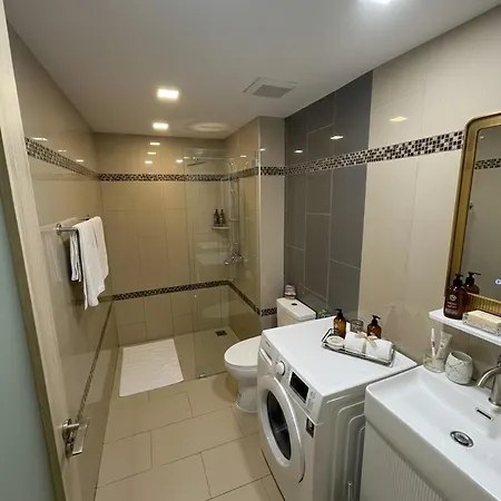 อพาร์ทเม้น Laguna Bay 2 - One Bedroom New Pratumnak Pattaya