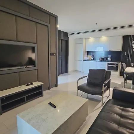 Sea & View One Bedroom Near Pool & Wi-fi Thailand Apartment