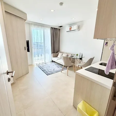Apartment Luxury Olympus Pattaya