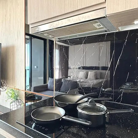 Apartment The Panora Pratamnak Luxury Sea View 1 Bdr Flat Pattaya