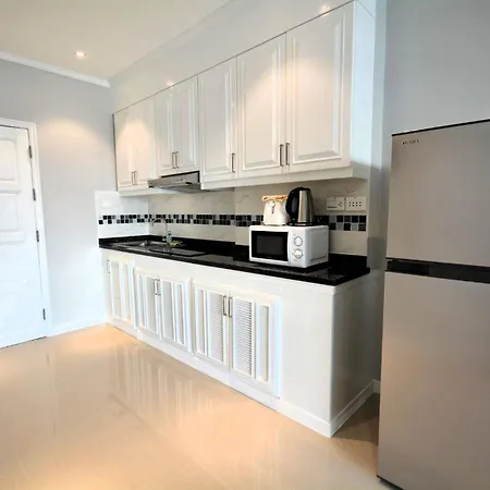 Apartment Sea View At View Talay 5d With Large Balcony Pattaya