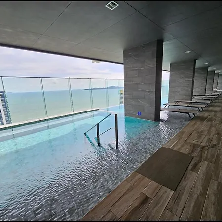 Panorn Sales Office Ocean View Be Made Into Two Bedrooms