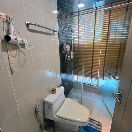 The Palm Wongamat 2br Beachfront 15th Floor Sea View *