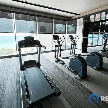 Floor With Amazing Sea View * Pattaya