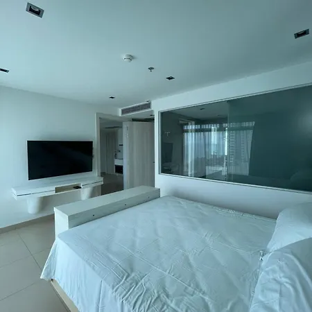 Sands Luxury One Bedroom 53m2 อพาร์ทเม้น Pattaya