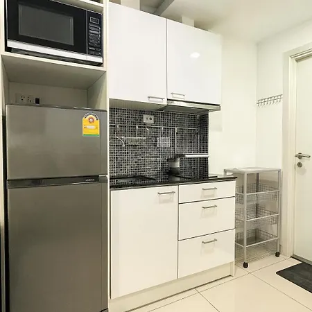 Cozy 2br Rooftop Swimming Pool Pratumnak Apartment