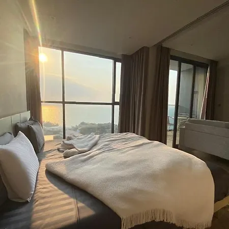 Apartment Sea View Large Luxury Space For Comfort And Joy