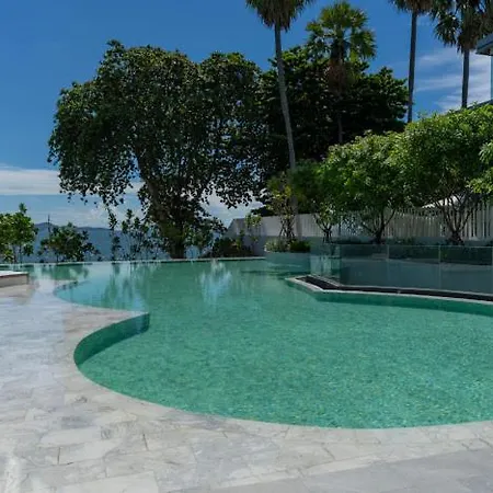 Ultra-luxury Sea View At Arom * Pattaya