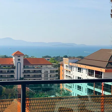 Apartment Cozy 2br Rooftop Swimming Pool Pratumnak *