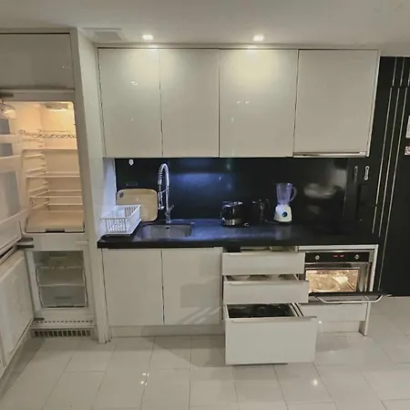 Sea & View One Bedroom Near Pool & Wi-fi Thailand Pattaya