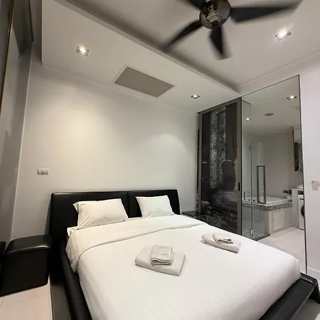 อพาร์ทเม้น Modus Beachfront *