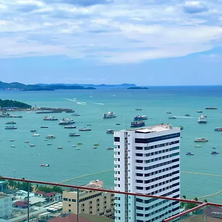 อพาร์ทเม้น Edge Pattaya中心公寓 无边泳池 地标景观 海景房 *