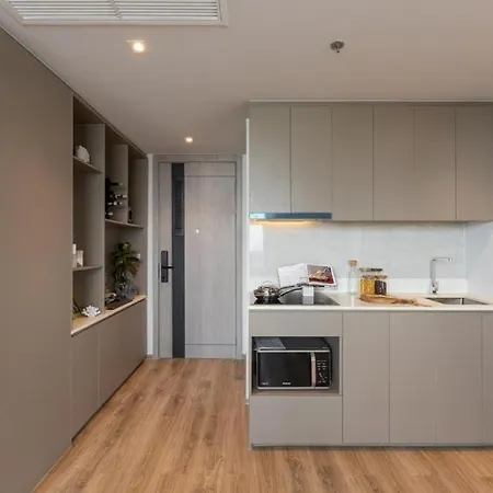 2 Bed Luxury - Front * Pattaya