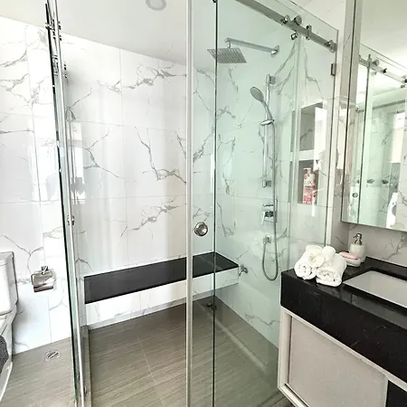 Apartment The Panora Pratamnak High Floor Sea View Luxury 1 Bdr *