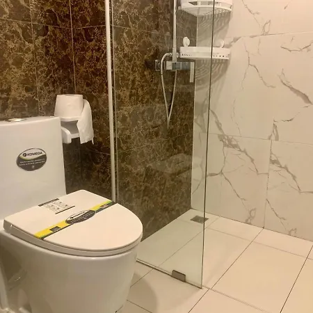 อพาร์ทเม้น E01 Arcadia Boutique 2-bedroom Apartment, Big Tv, Netflix, Washer & Dryer