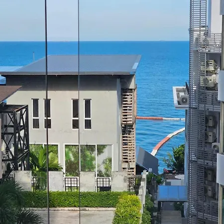 Modus Beachfront อพาร์ทเม้น