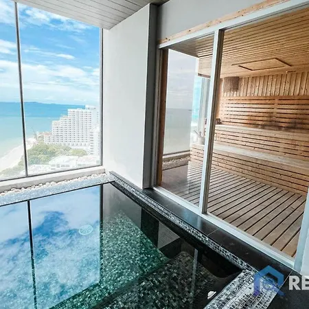 Apartment Floor With Amazing Sea View