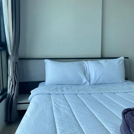 The Base - In Middle Town Pattaya