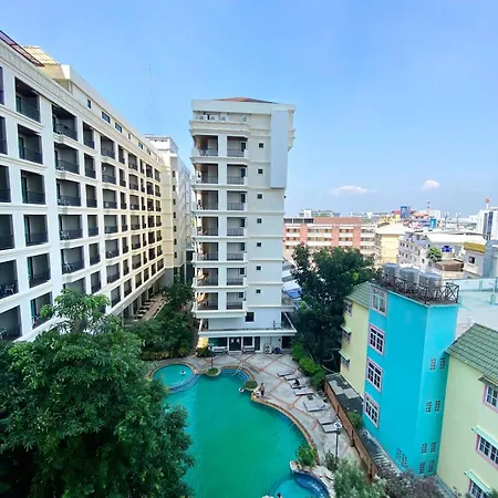 Comfort In Panorama Sky View
