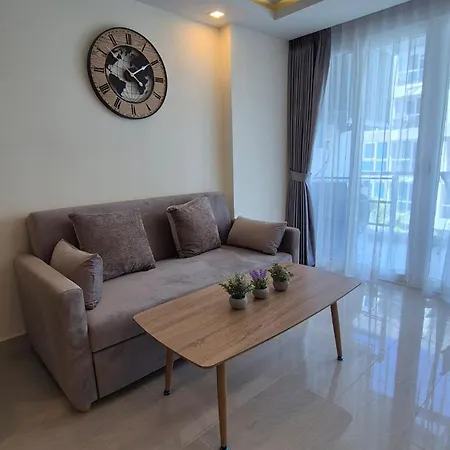 Apartment Grand Avenue D512 *