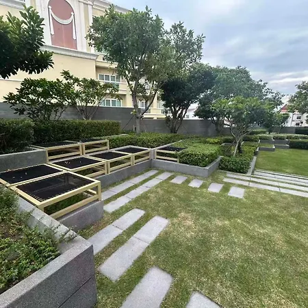 Apartment 芭提雅 市中心 Edge公寓预定 高层海景房 紧邻海滩步行街 28f *