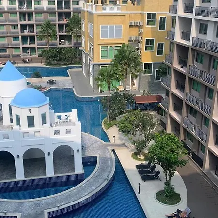 E01 Arcadia Boutique 2-bedroom Apartment, Big Tv, Netflix, Washer & Dryer Pattaya