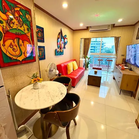 Luxury One Bedroom Pattaya-pratamnak Apartment *