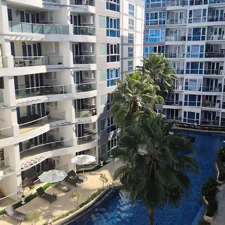 Grand Avenue D512 *