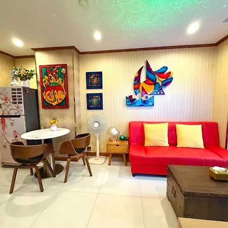 Luxury One Bedroom Pattaya-pratamnak Apartment