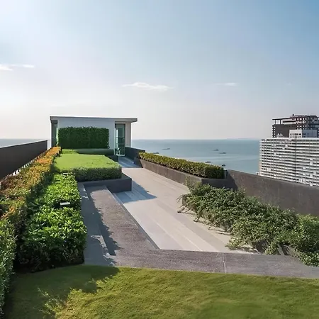 The Base * Pattaya