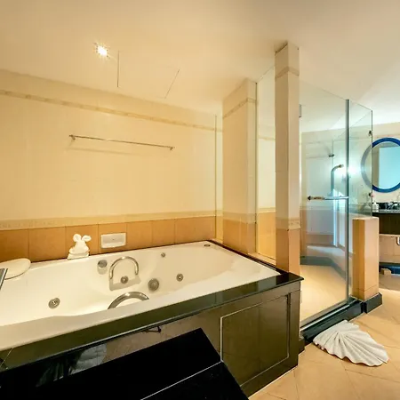 Hotel Jomtien Palm & - Family-friendly Pattaya