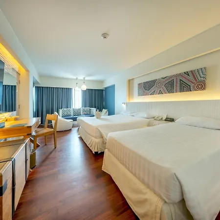 Jomtien Palm & - Family-friendly