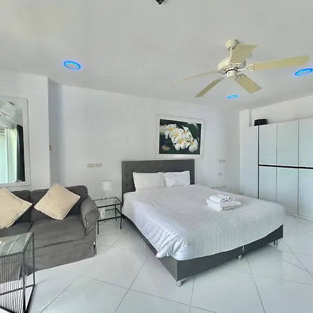 View Talay 6 By Pat 42 Apartment Pattaya
