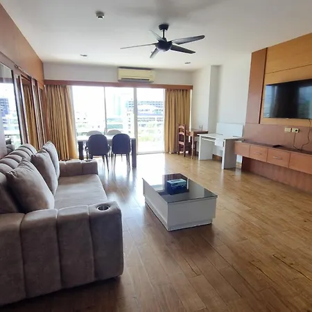 อพาร์ทเม้น View Talay 6