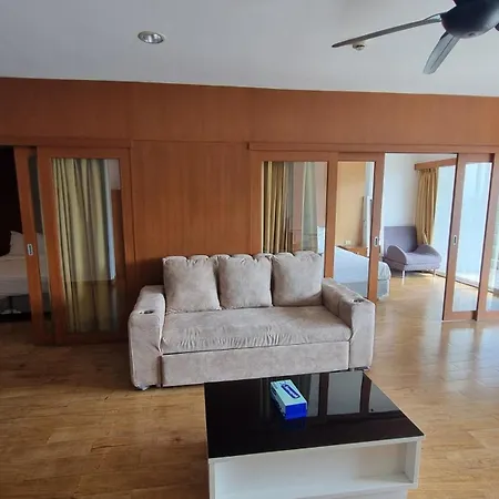 อพาร์ทเม้น View Talay 6 Pattaya