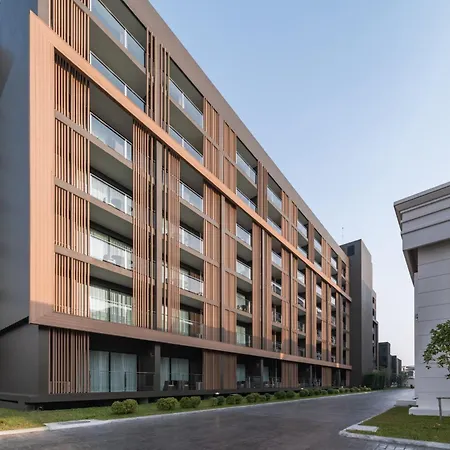 Hotel Mandarin Eastville, - Sha Extra Pattaya